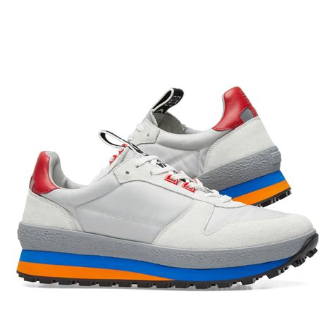 givenchy tr3 runner grey